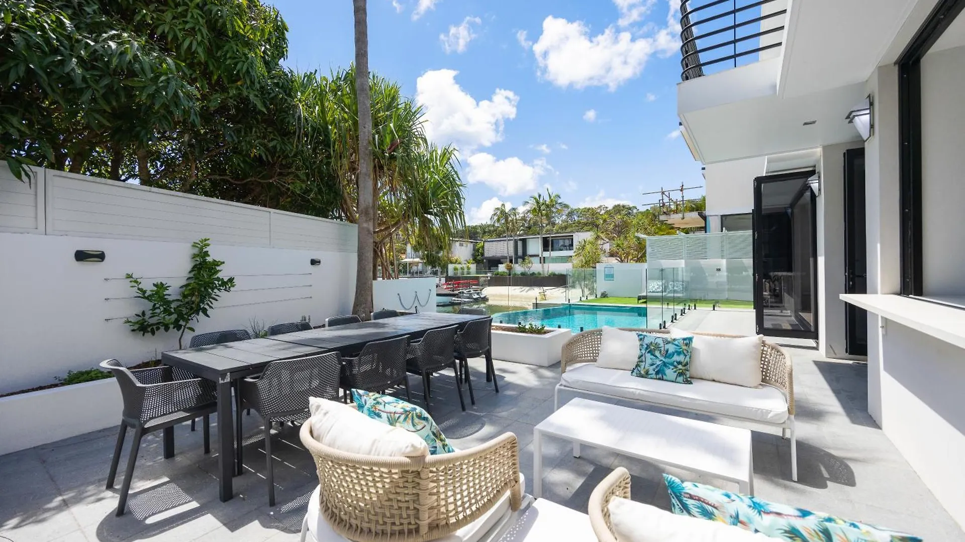 Callula , River Paradise With Private Pool Noosa Heads Holiday home