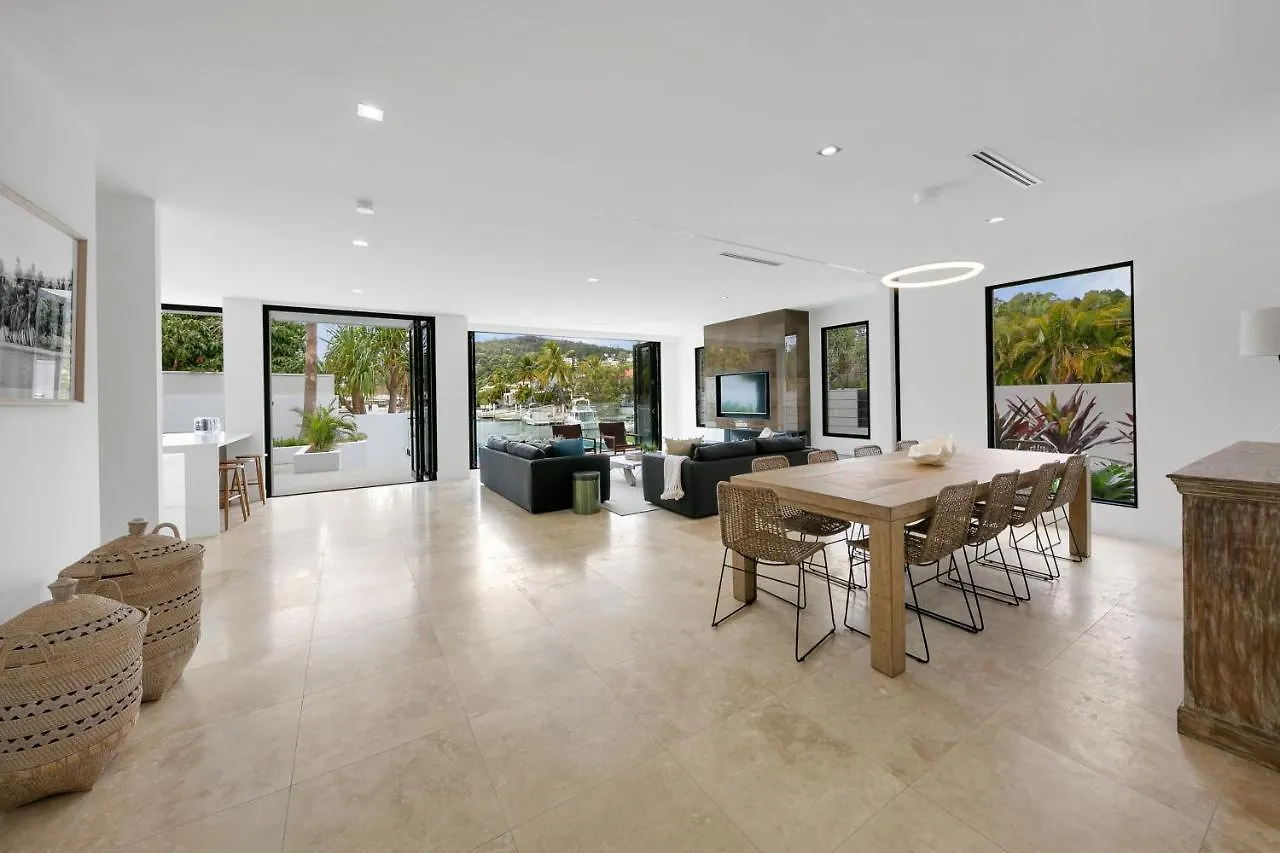 Callula , River Paradise With Private Pool Noosa Heads