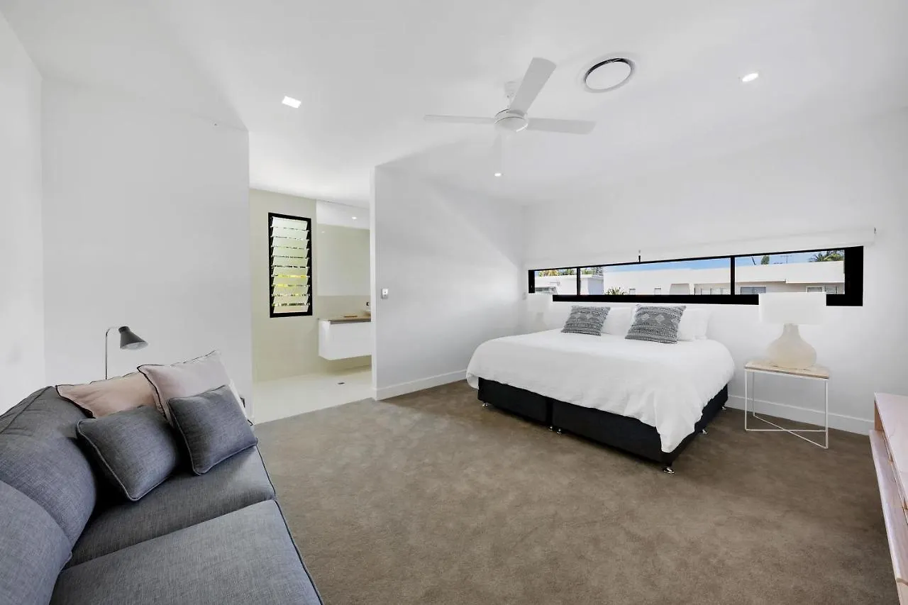Callula , River Paradise With Private Pool Noosa Heads 0*,  Australia